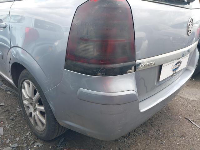 2005 VAUXHALL ZAFIRA CLU