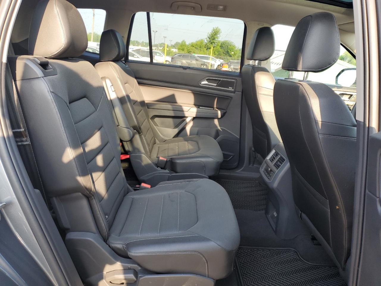 2019 Volkswagen Atlas Sel Premium VIN: 1V2NR2CA9KC563544 Lot: 61907995