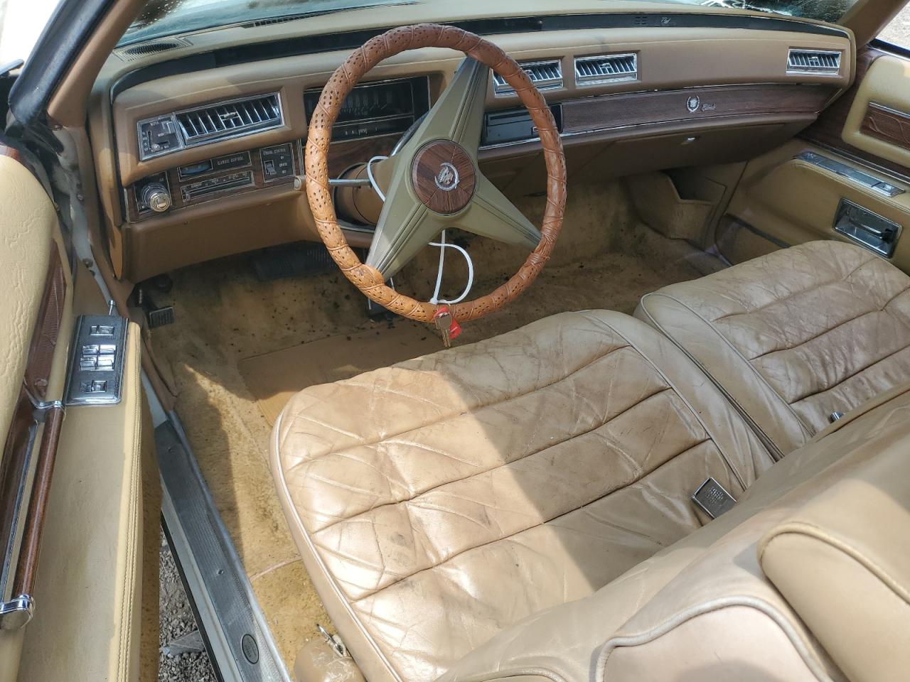 1976 Cadillac El Dorado VIN: 6L67S6Q232945 Lot: 60715445