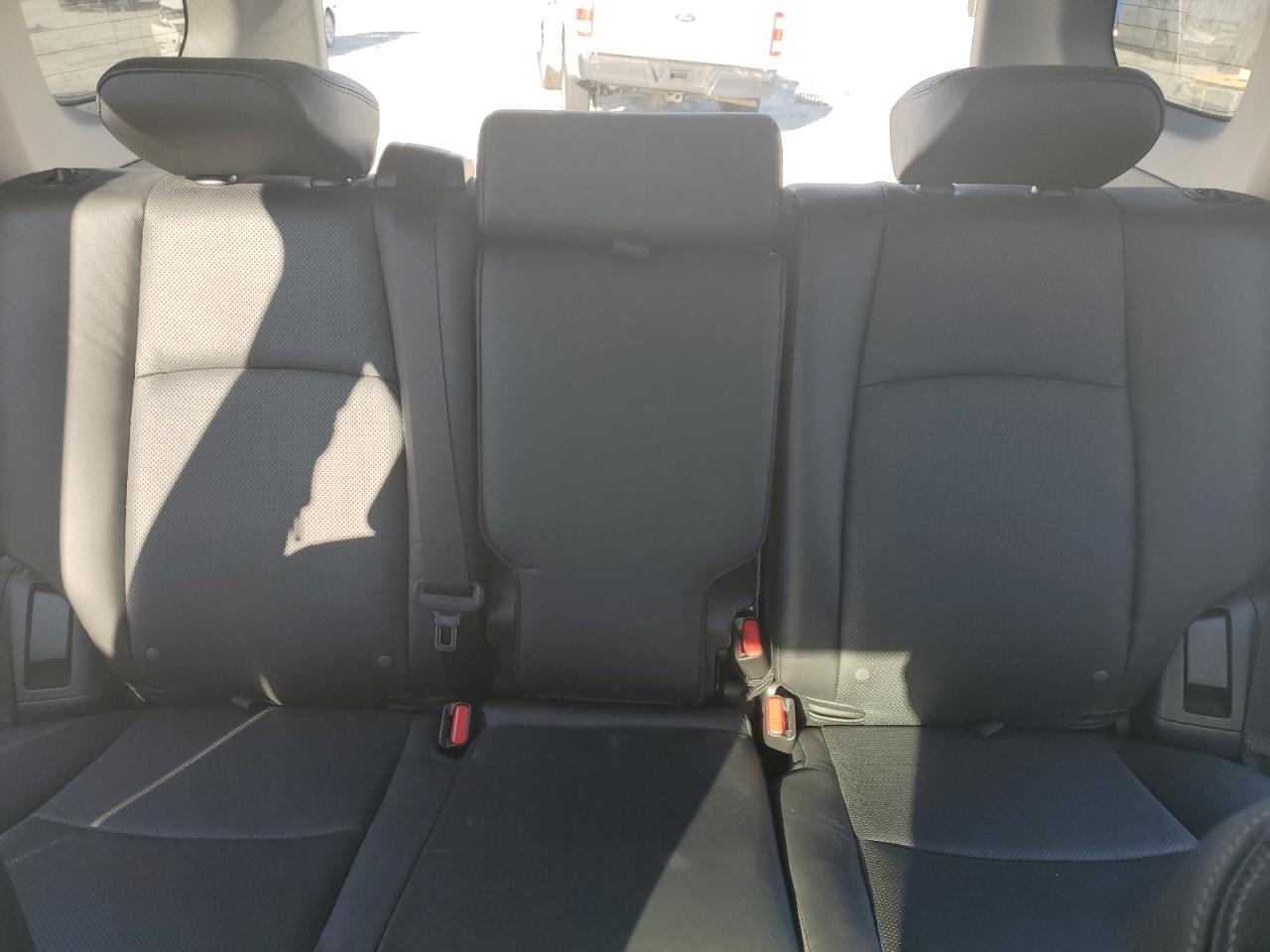2020 Toyota 4Runner Sr5 VIN: JTEZU5JR6L5216847 Lot: 63123805