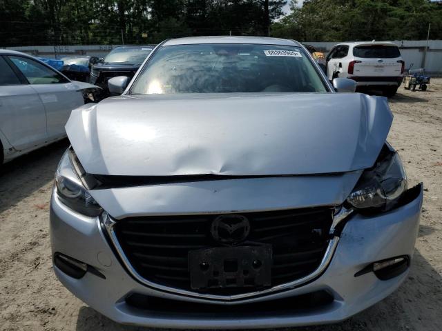  MAZDA 3 2018 Серебристый