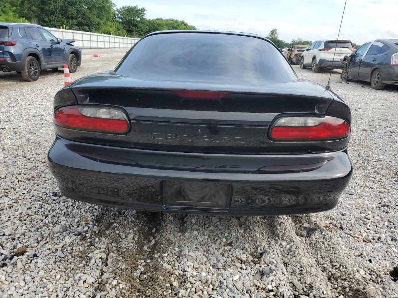 1996 Chevrolet Camaro Base VIN: 2G1FP22K4T2130665 Lot: 60147435