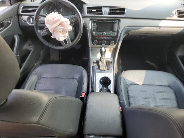  VOLKSWAGEN PASSAT 2015 White
