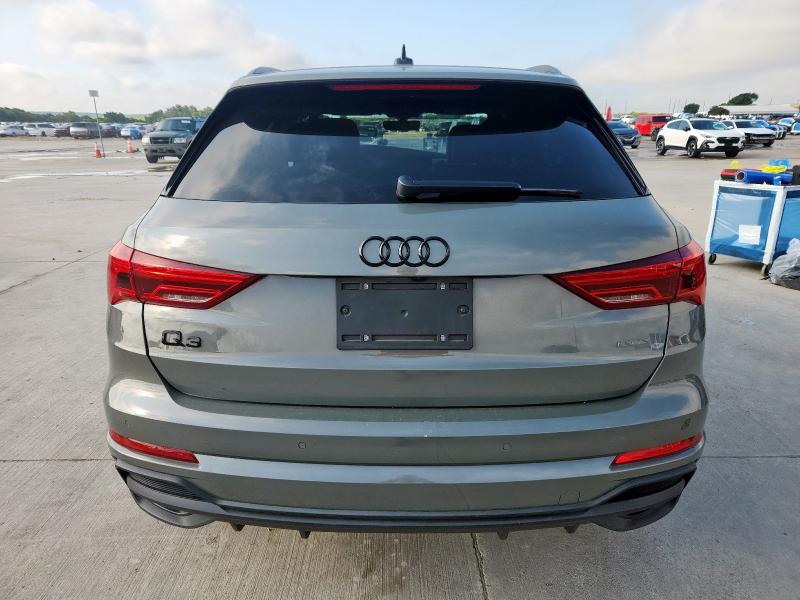  AUDI Q3 2024 Szary