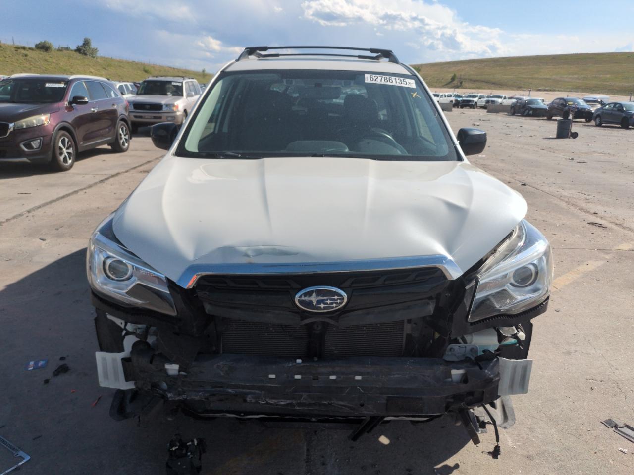 SUBARU FORESTER 2018 VIN JF2SJAGC6JH567054 фото 5