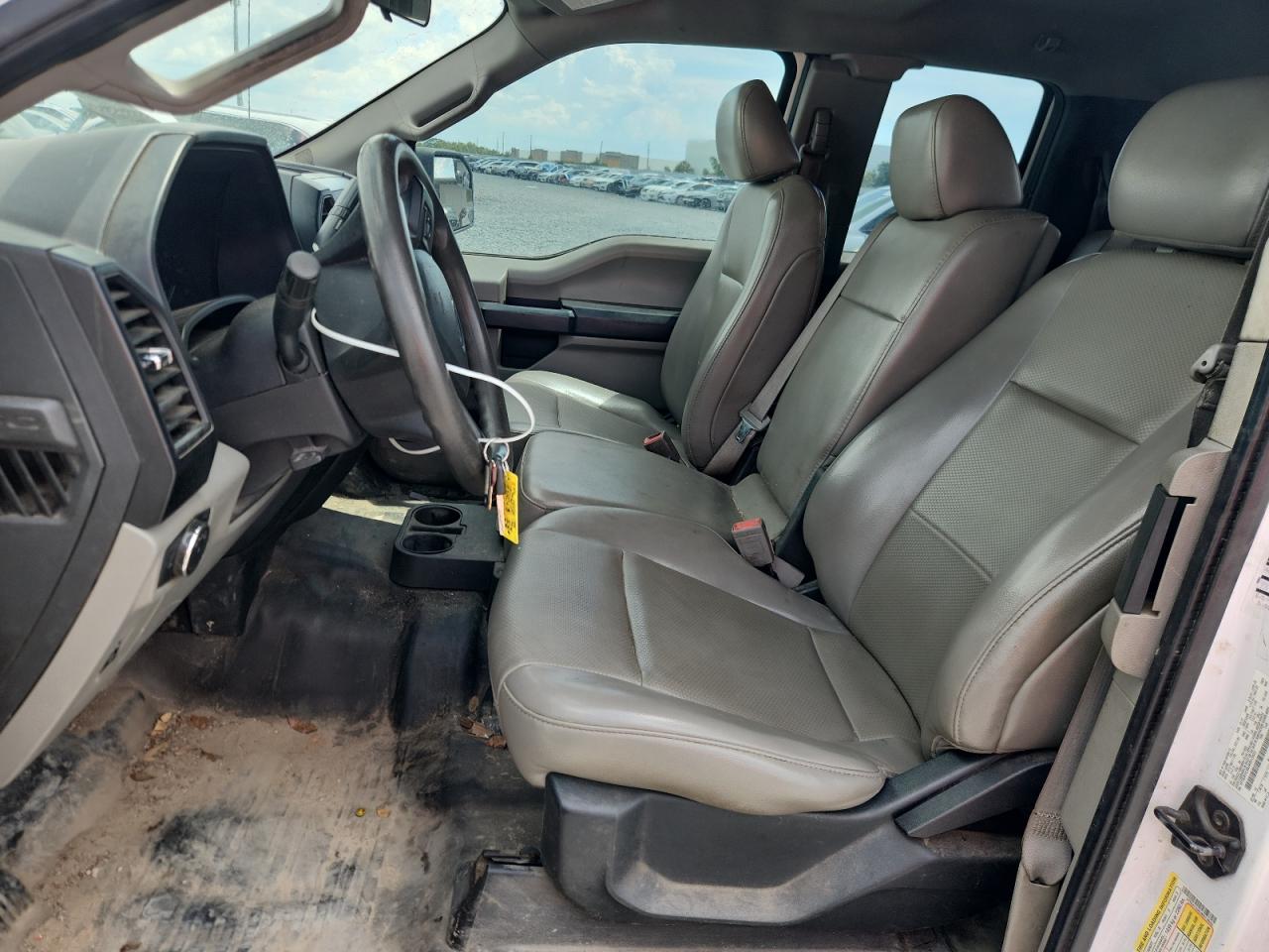 2018 Ford F150 Super Cab VIN: 1FTEX1C58JKD13933 Lot: 62295965