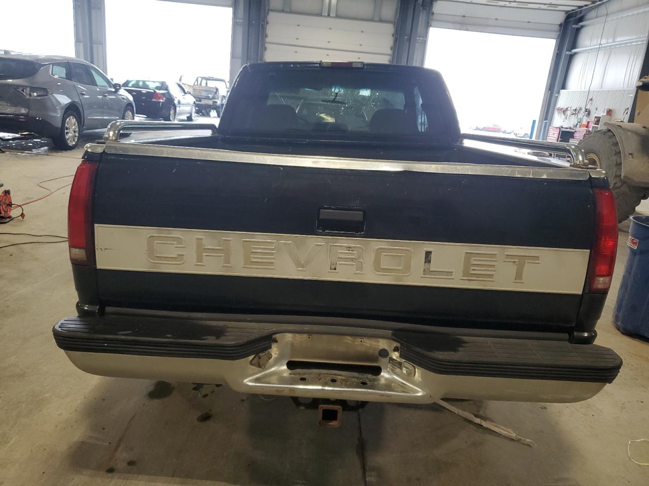 1995 Chevrolet Gmt-400 K1500 VIN: 2GCEK19K6S1261828 Lot: 59314265