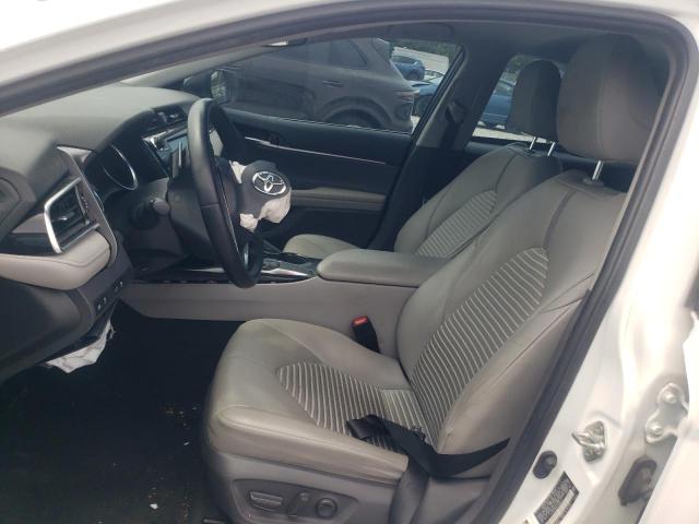  TOYOTA CAMRY 2018 Білий