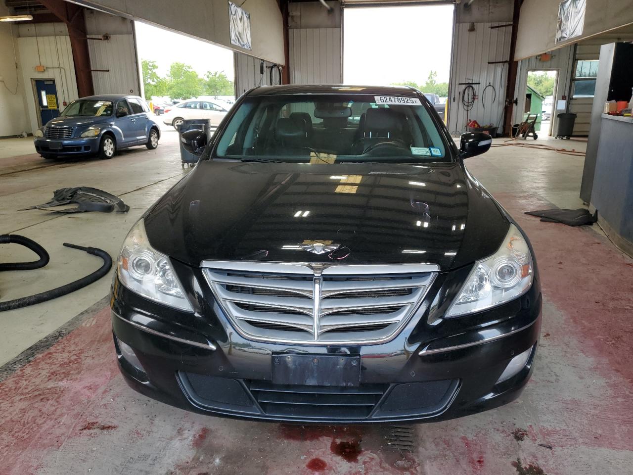 HYUNDAI GENESIS 2010 VIN KMHGC4DF4AU100488 photo 5