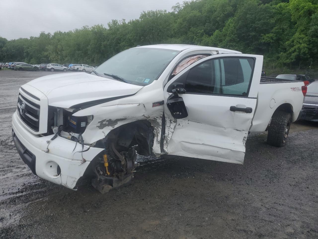2011 Toyota Tundra Double Cab Sr5 for Sale in Marlboro, NY - Front End