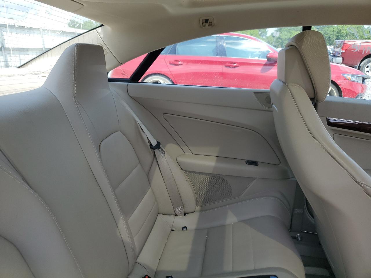 2010 Mercedes-Benz E 350 VIN: WDDKJ5GBXAF038365 Lot: 62494685