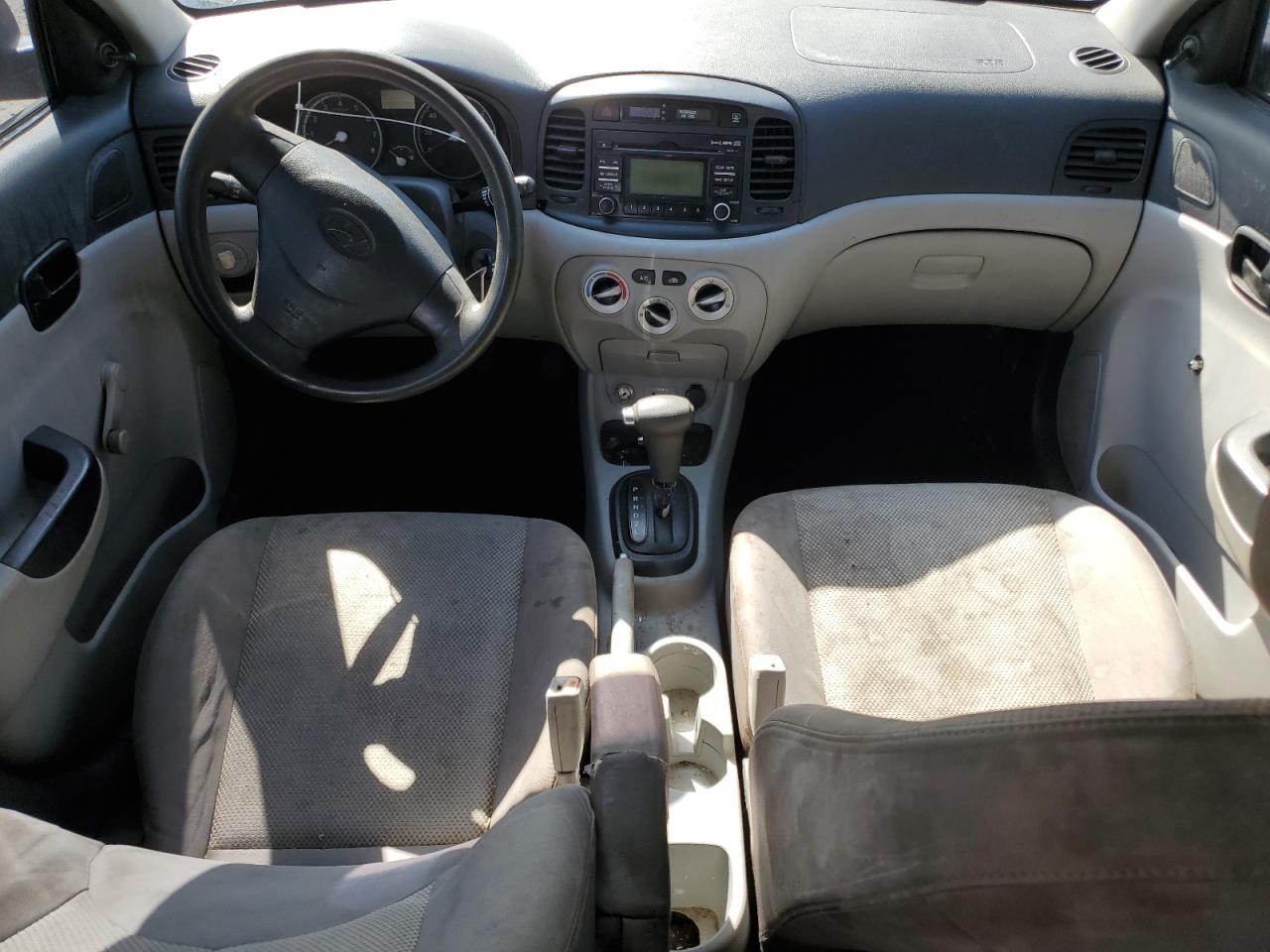2010 Hyundai Accent Gls VIN: KMHCN4AC3AU484430 Lot: 62107835