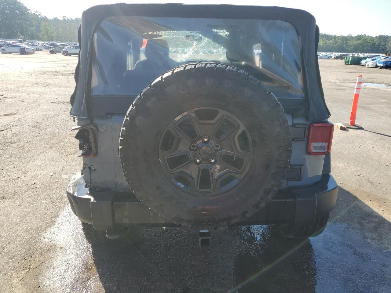 2015 Jeep Wrangler Sport VIN: 1C4AJWAG6FL626739 Lot: 61287525