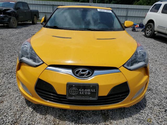 Купе HYUNDAI VELOSTER 2015 Желтый