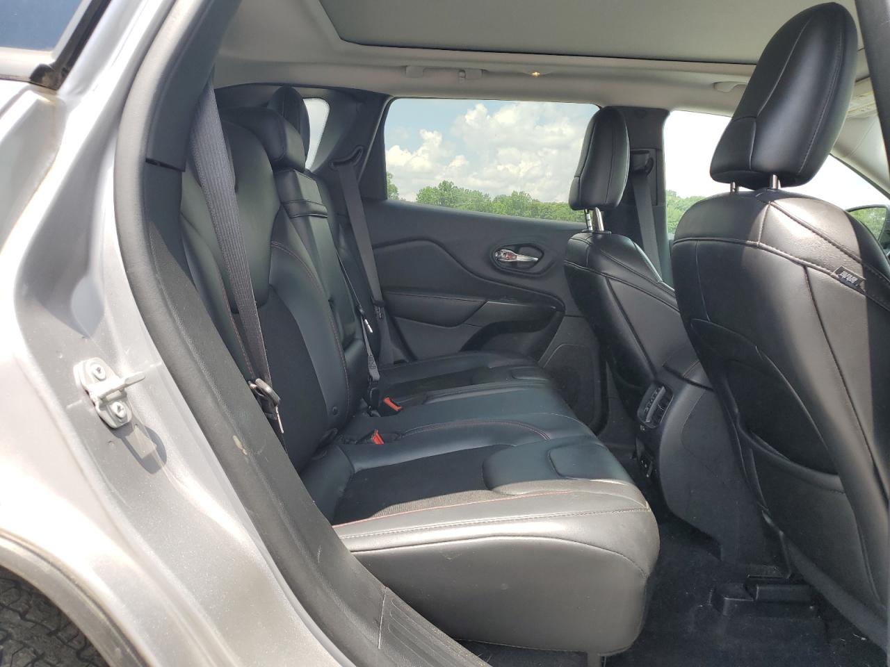2019 Jeep Cherokee Trailhawk VIN: 1C4PJMBX3KD385398 Lot: 62817785