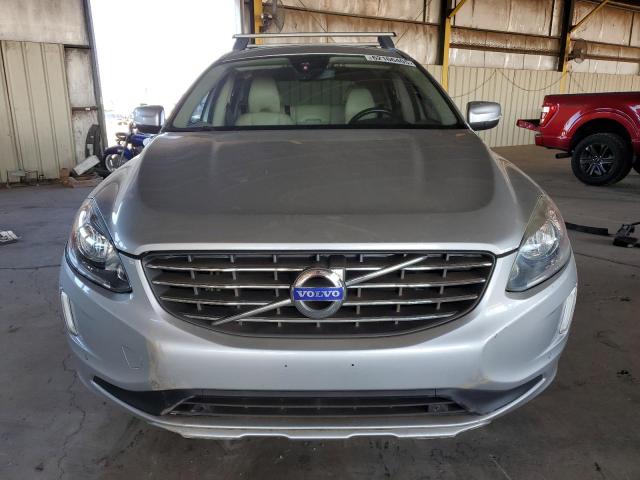 Parquets VOLVO XC60 2015 Srebrny