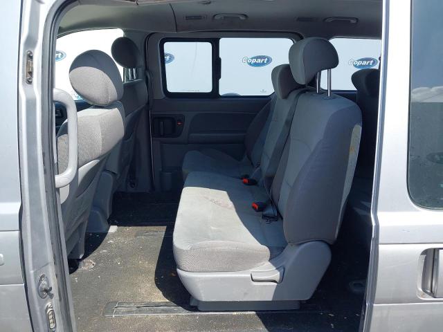 2012 HYUNDAI I800 STYLE