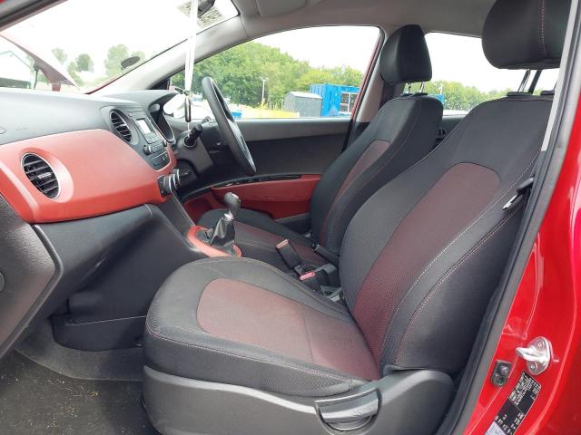 2017 HYUNDAI I10 SE