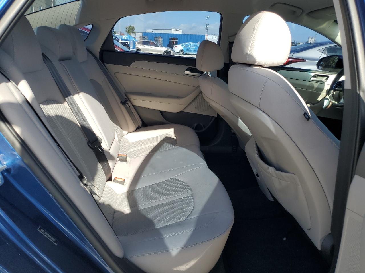HYUNDAI SONATA 2018 VIN 5NPE34AF9JH632040 zdjęcie 10