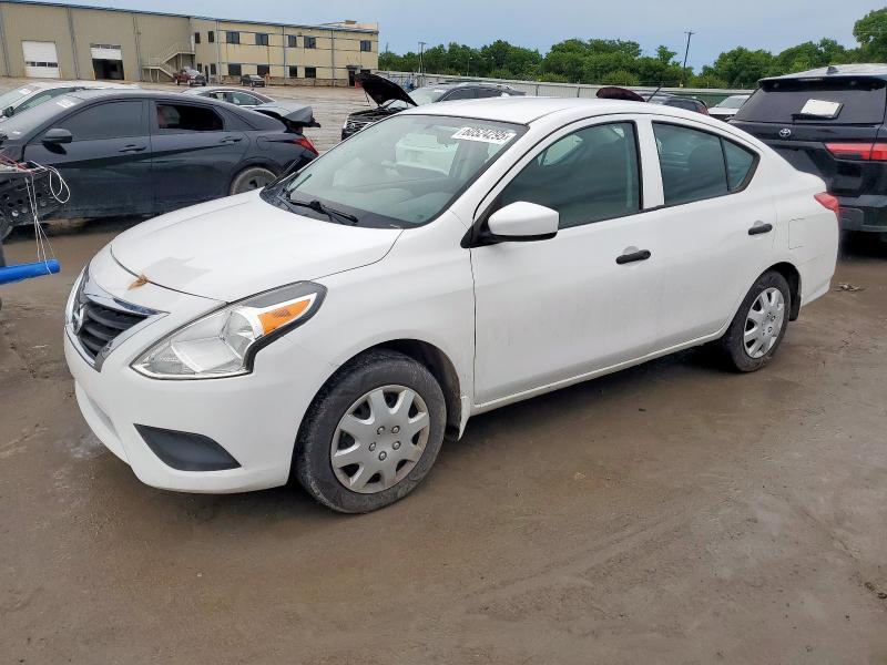  NISSAN VERSA 2017 White