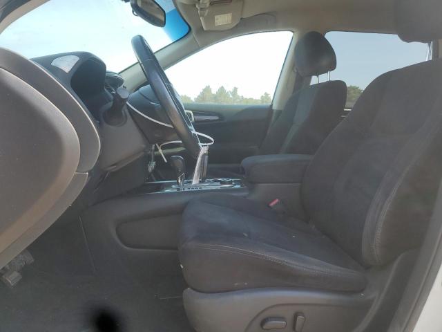  NISSAN PATHFINDER 2015 Белы