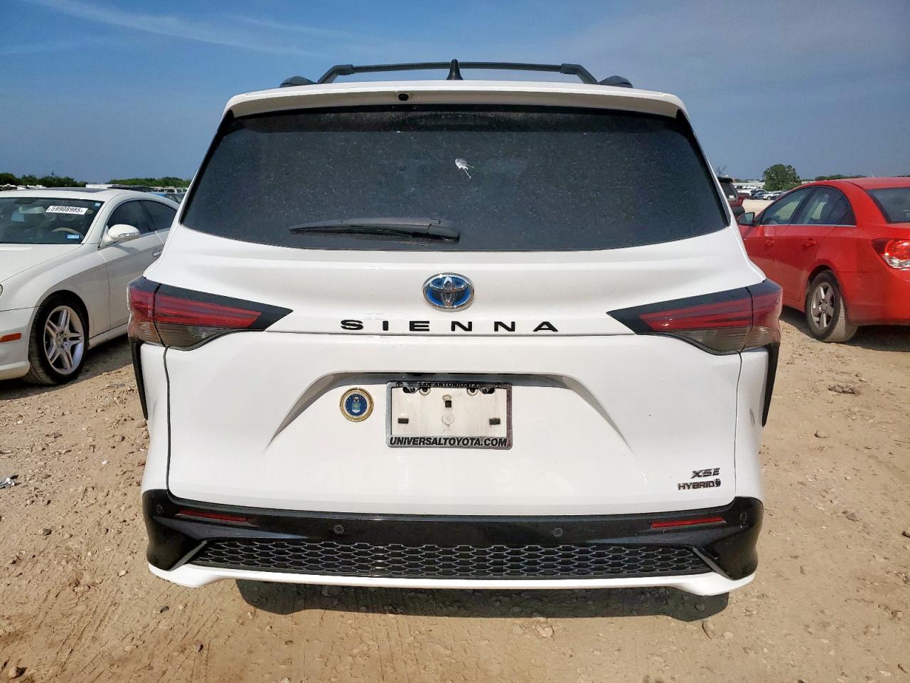 2021 Toyota Sienna Xse VIN: 5TDDRKECXMS011869 Lot: 60333135