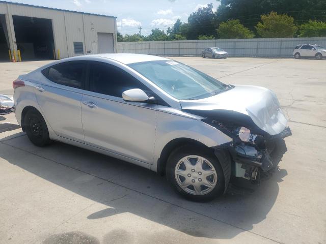 Sedans HYUNDAI ELANTRA 2016 Srebrny