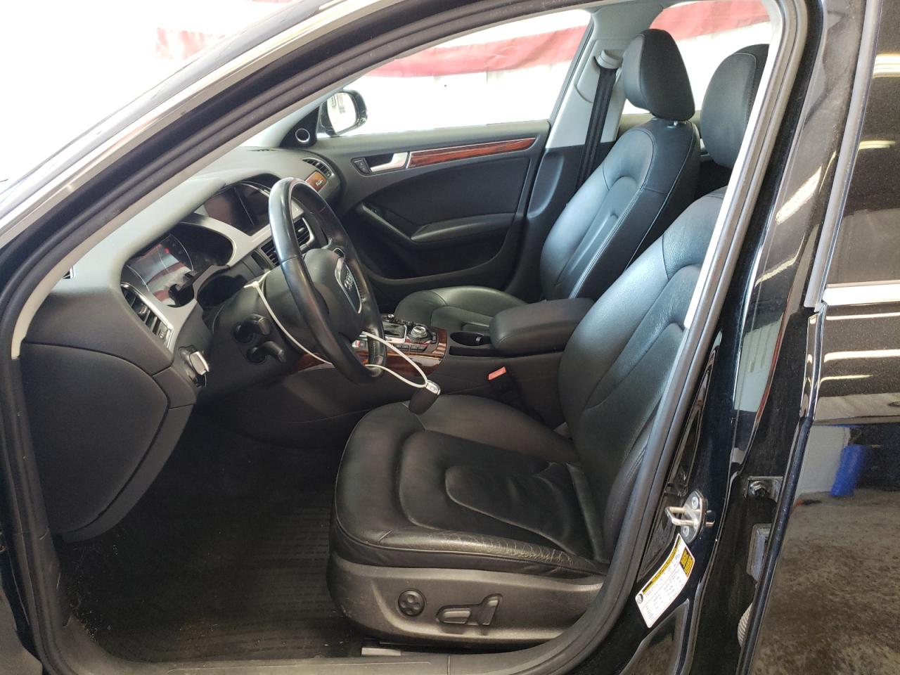 2010 Audi A4 Premium Plus VIN: WAUFFAFL5AN020682 Lot: 59875725