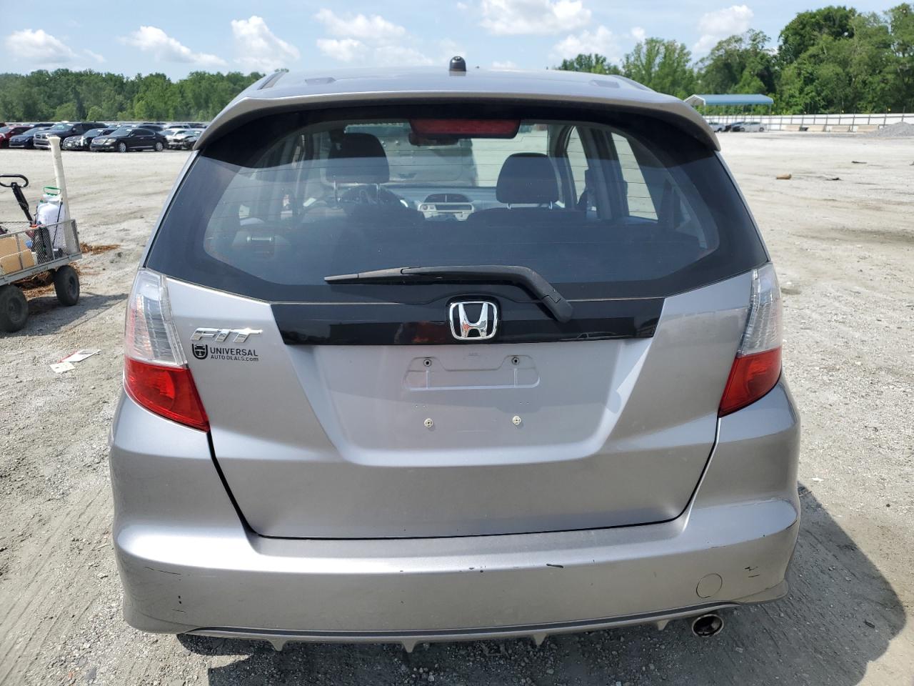 2010 Honda Fit Sport VIN: JHMGE8H43AC006136 Lot: 61164985
