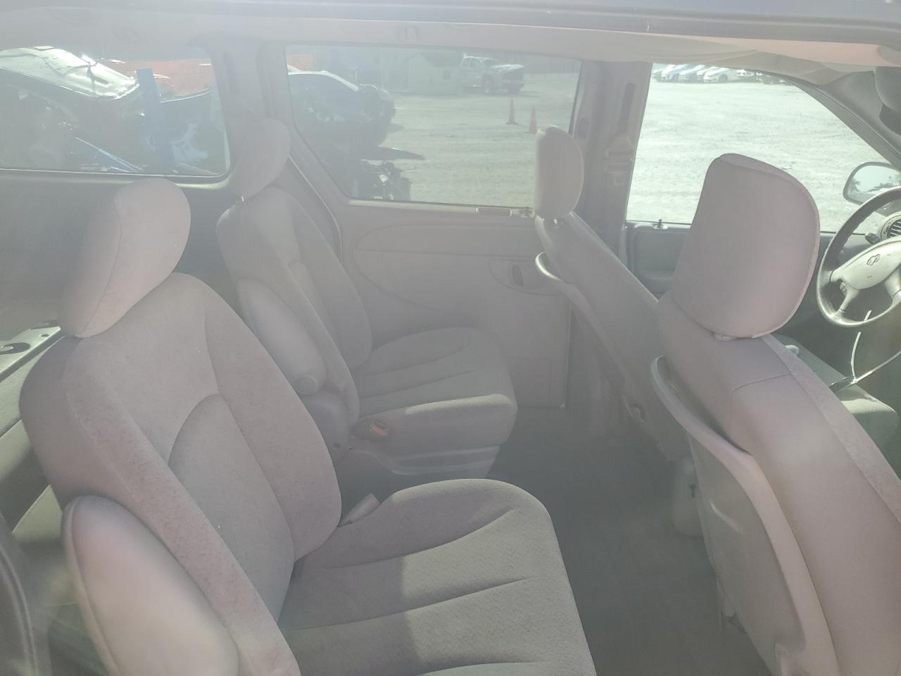 2003 Dodge Grand Caravan Sport VIN: 2D4GP44L63R235134 Lot: 59277485