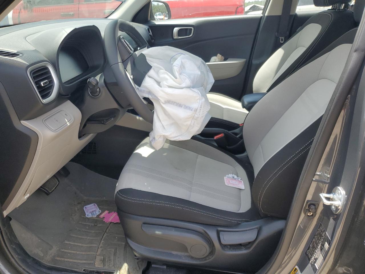 2023 Hyundai Venue Sel VIN: KMHRC8A32PU275115 Lot: 61800885