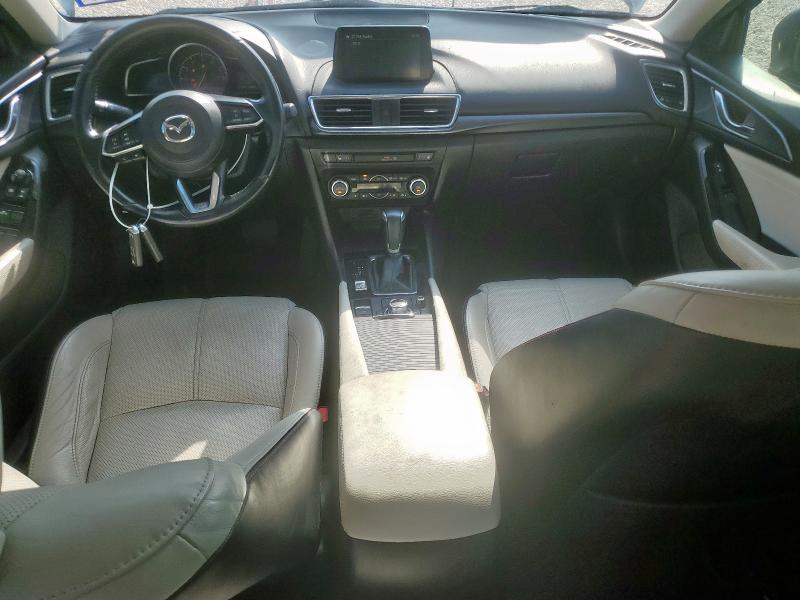  MAZDA 3 2018 Blue