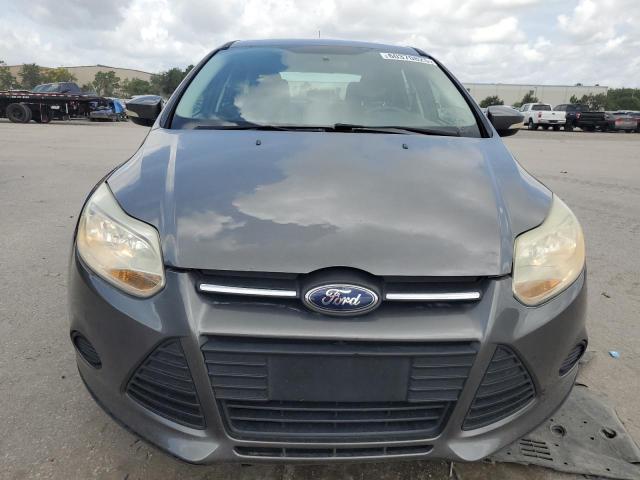 Hatchbacks FORD FOCUS 2014 Szary