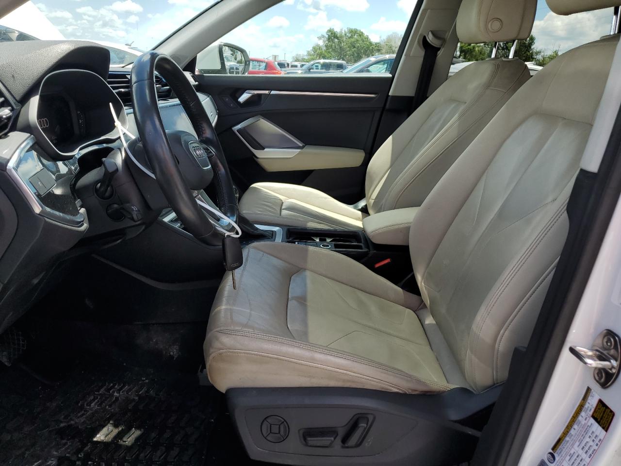 2020 Audi Q3 Premium VIN: WA1AECF32L1053977 Lot: 61080005
