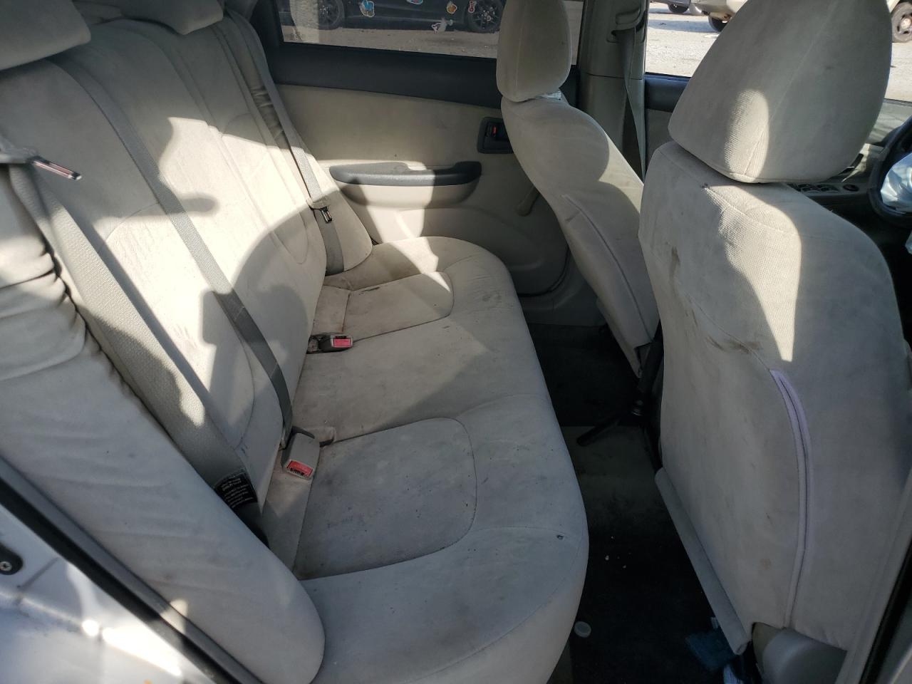 2005 Kia Spectra Lx VIN: KNAFE121955200566 Lot: 61530285