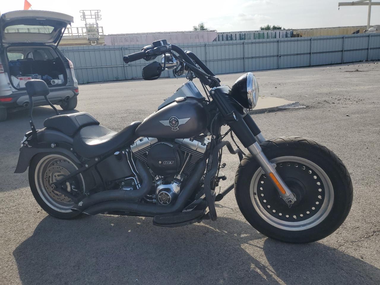 2016 Harley-Davidson Flstfb Fatboy Lo for Sale in Kansas City, KS - Minor Dent/Scratches