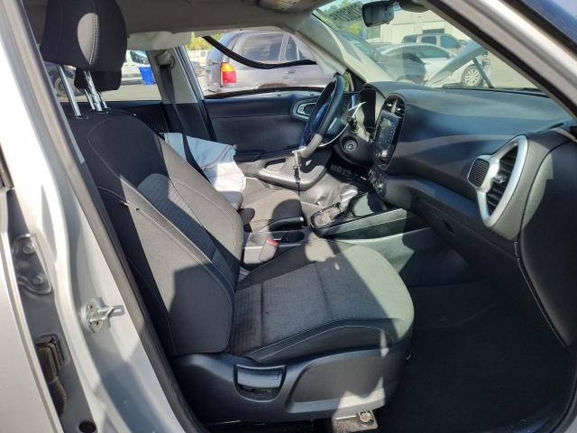  KIA SOUL 2021 Srebrny