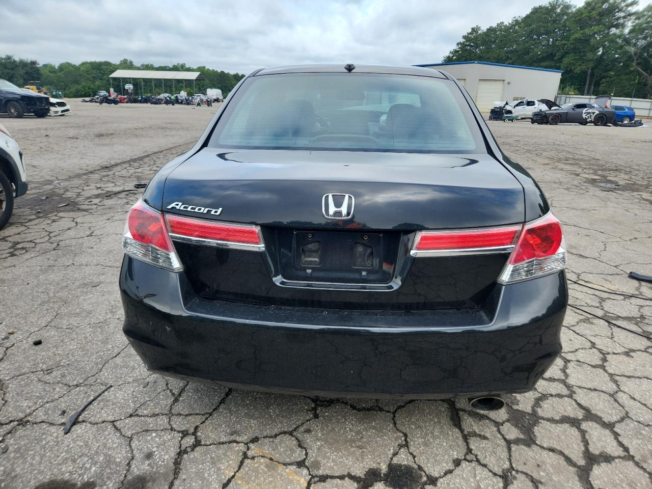 2011 Honda Accord Exl VIN: 1HGCP2F82BA112153 Lot: 61732735