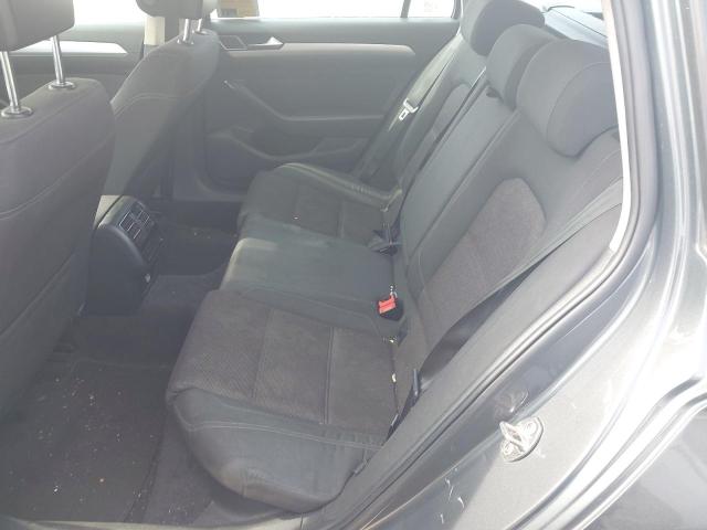 2015 VOLKSWAGEN PASSAT SE