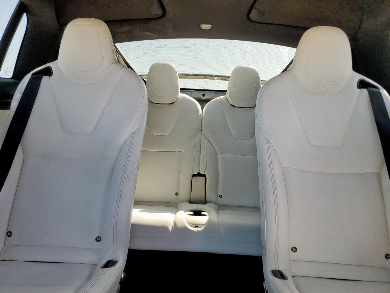 2018 Tesla Model X VIN: 5YJXCBE20JF103675 Lot: 61085705