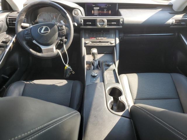  LEXUS IS 2019 Серебристый