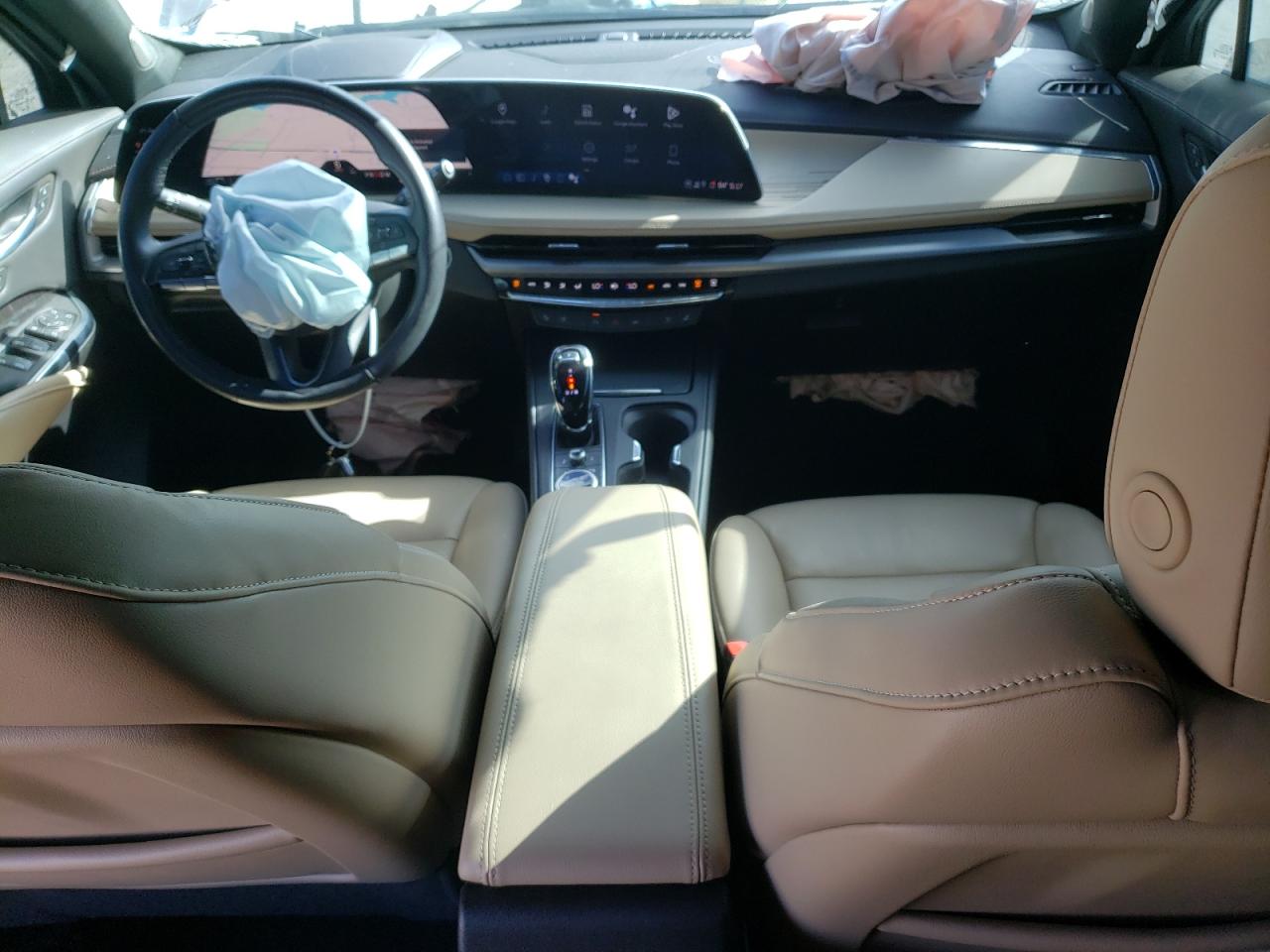 2024 Cadillac Xt4 Premium Luxury VIN: 1GYFZCR40RF167406 Lot: 61389385