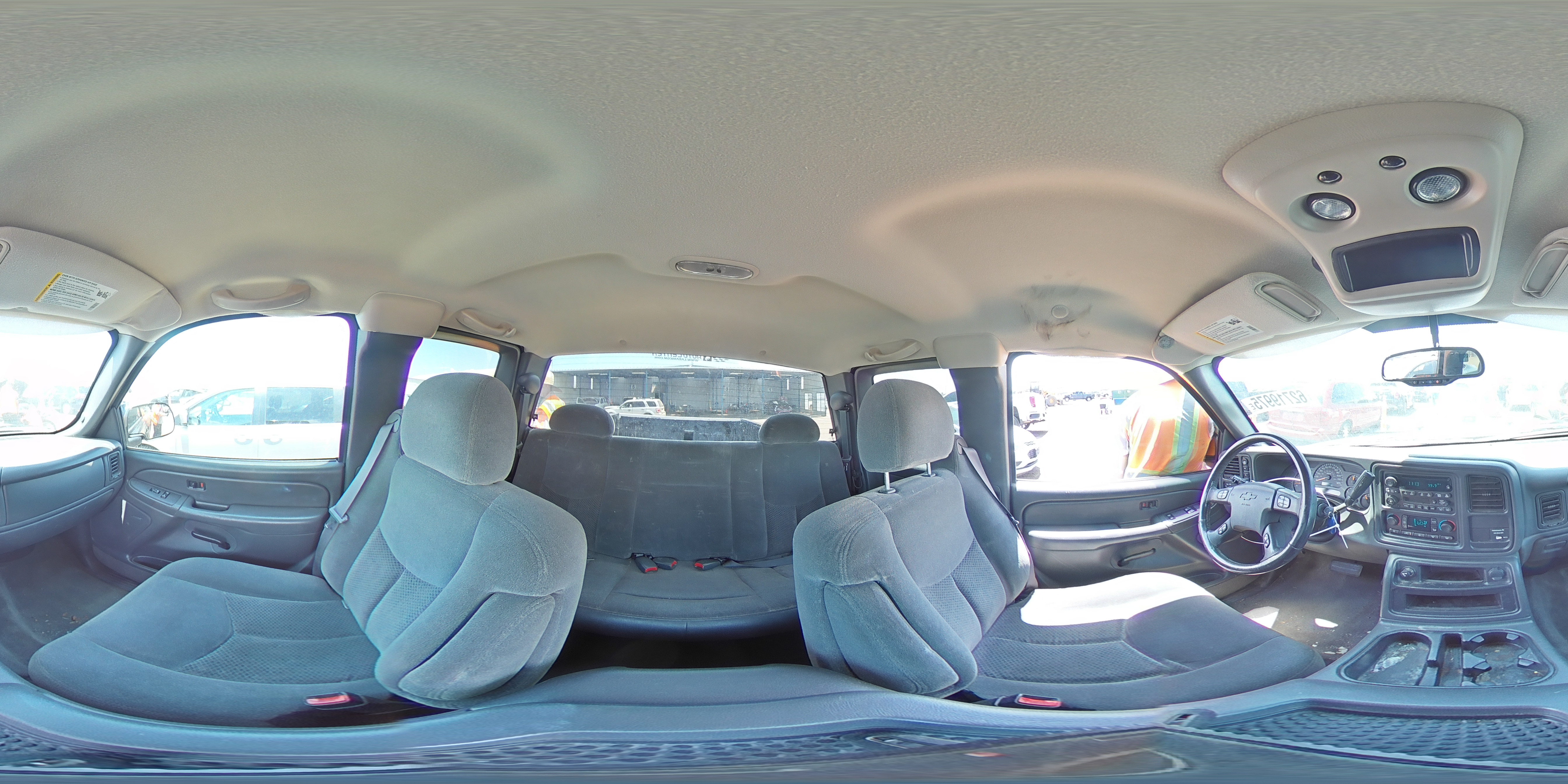 2004 Chevrolet Silverado K1500 VIN: 2GCEK19T941223943 Lot: 62719975