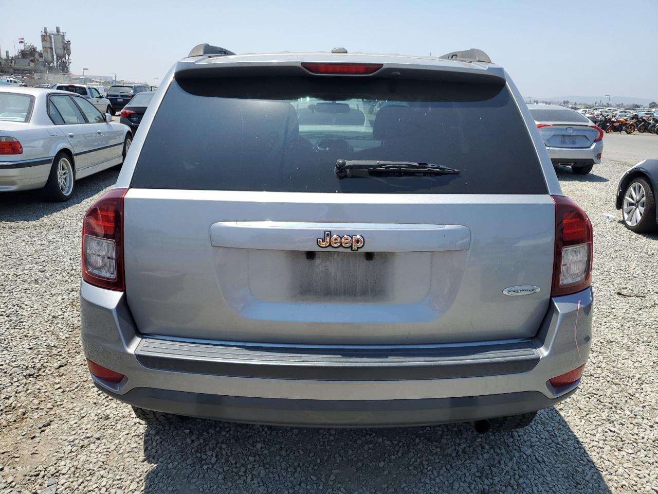 2016 Jeep Compass Latitude VIN: 1C4NJCEA8GD692985 Lot: 61872985