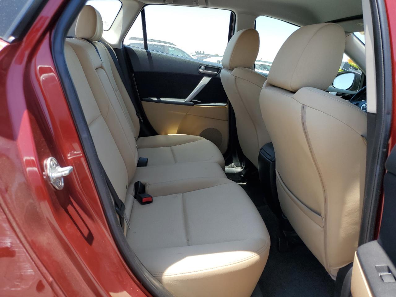 2011 Mazda 3 S VIN: JM1BL1K61B1402436 Lot: 62965705