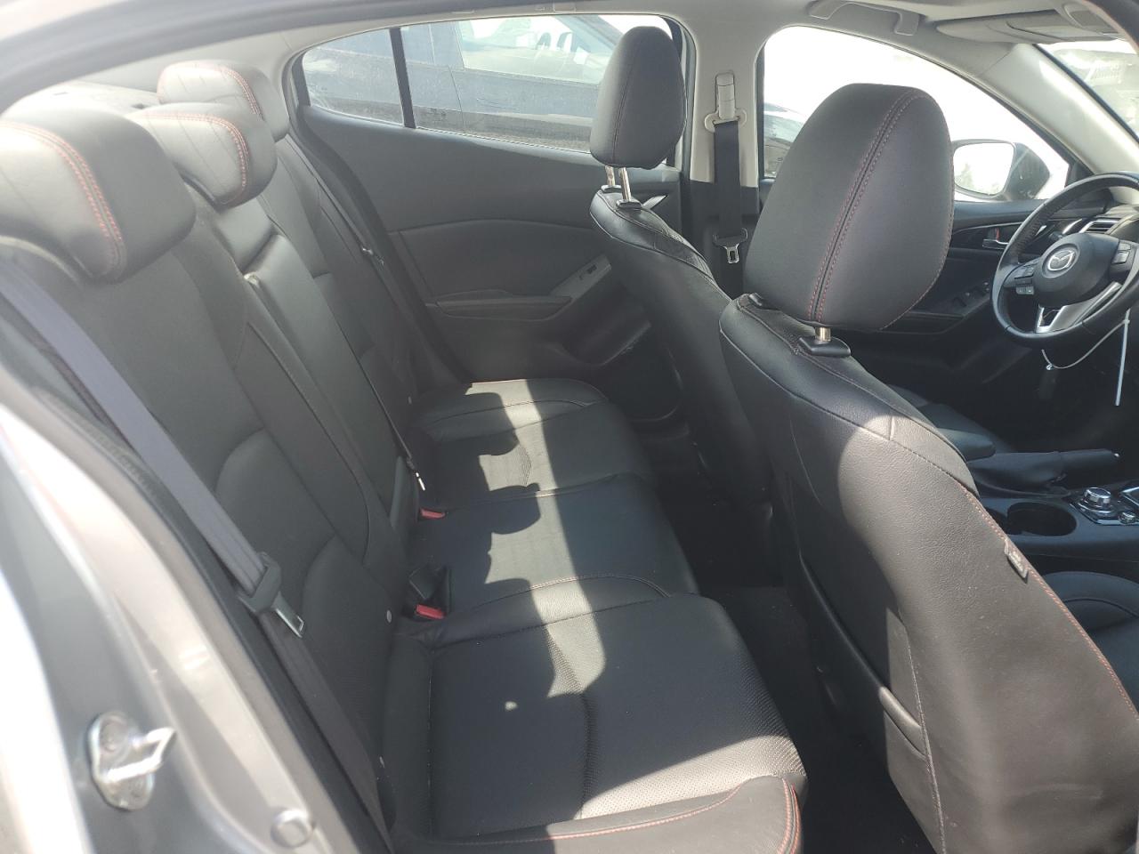 2015 Mazda 3 Grand Touring VIN: JM1BM1W35F1250258 Lot: 62835905