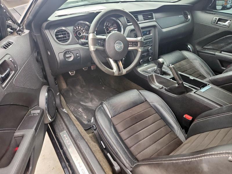  FORD MUSTANG 2014 Czarny