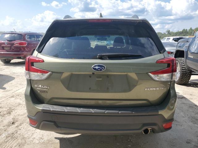  SUBARU FORESTER 2021 Zielony
