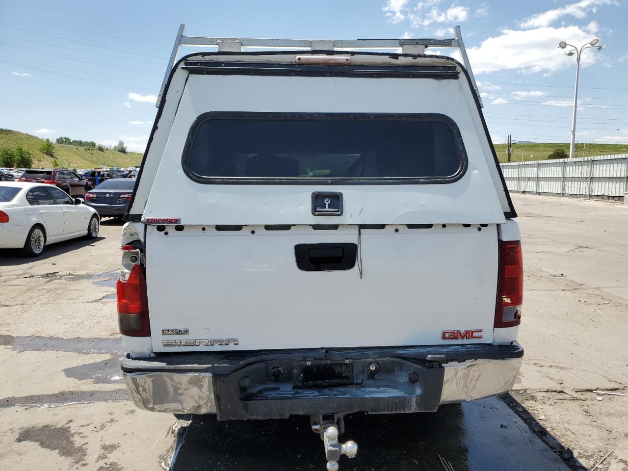 2009 GMC Sierra K1500 VIN: 1GTEK19009E145693 Lot: 61687475