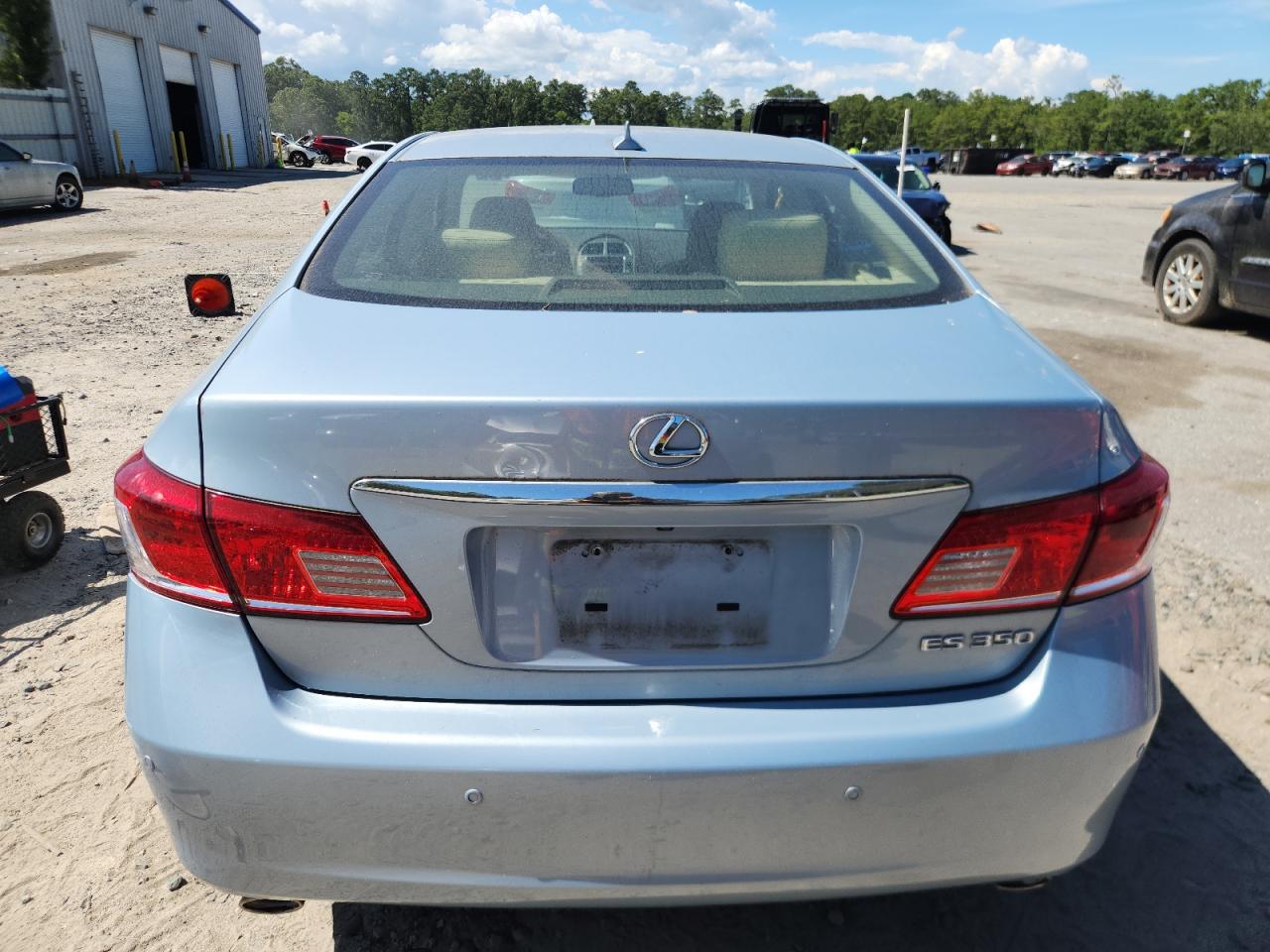2011 Lexus Es 350 VIN: JTHBK1EG3B2450648 Lot: 62718445